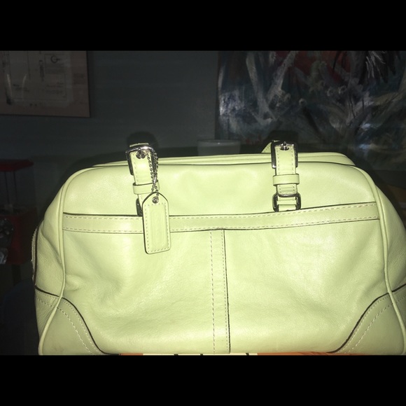 Coach - Picture 1 of 4